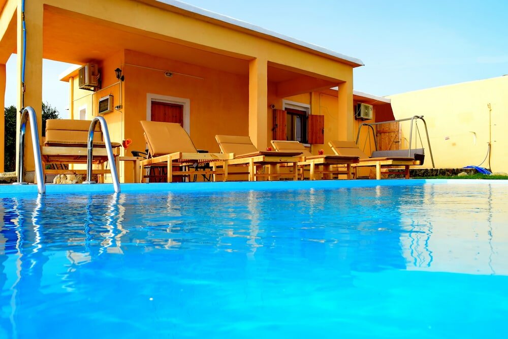 Фото White Lake Holiday House