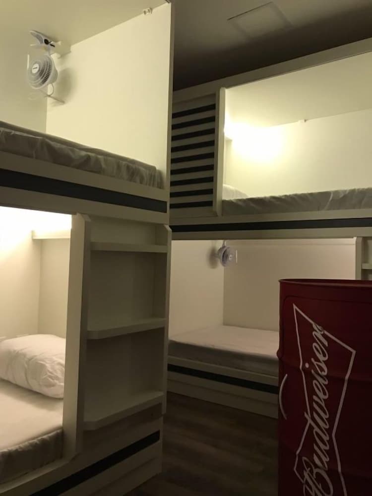 Фото Aipa Hostel