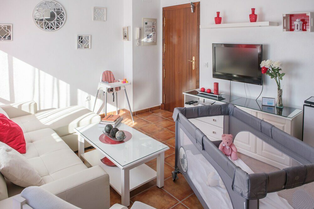 Фото Apartamentos San Francisco by Summerland