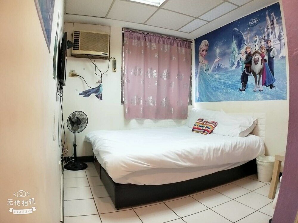 Фото Feng Chia Hsinching