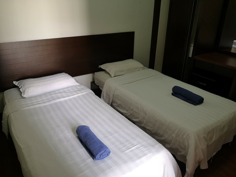 Фото Ideal Holiday Apartment Marina Court