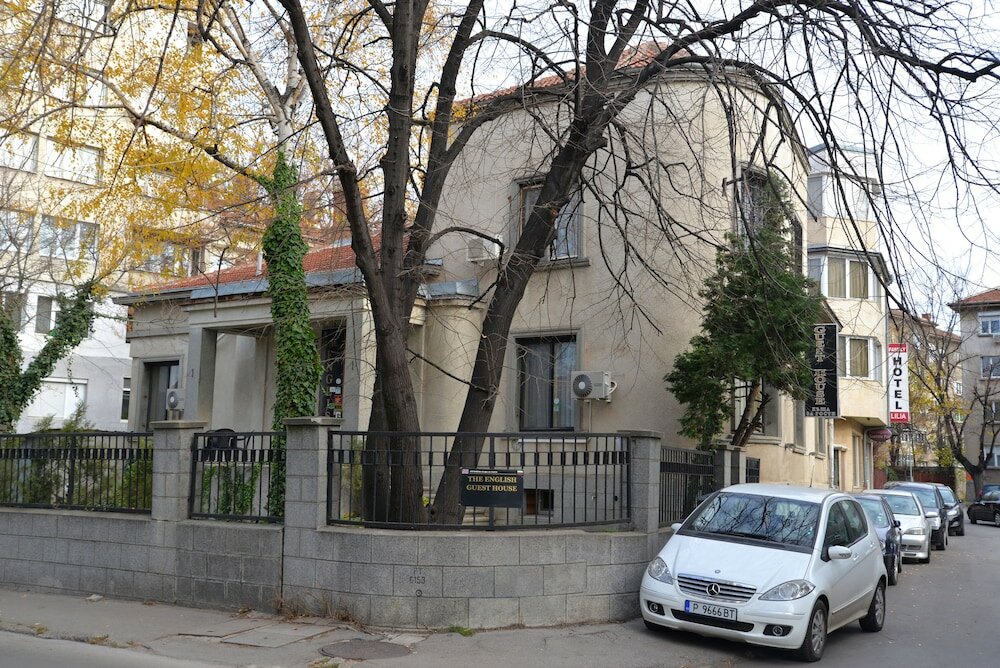 Фото The English Guest-House