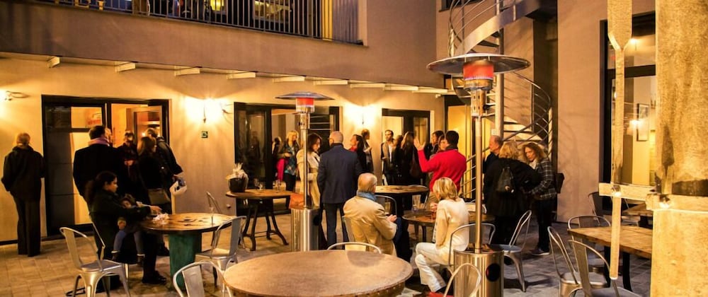 Фото Train Cabin Hostel