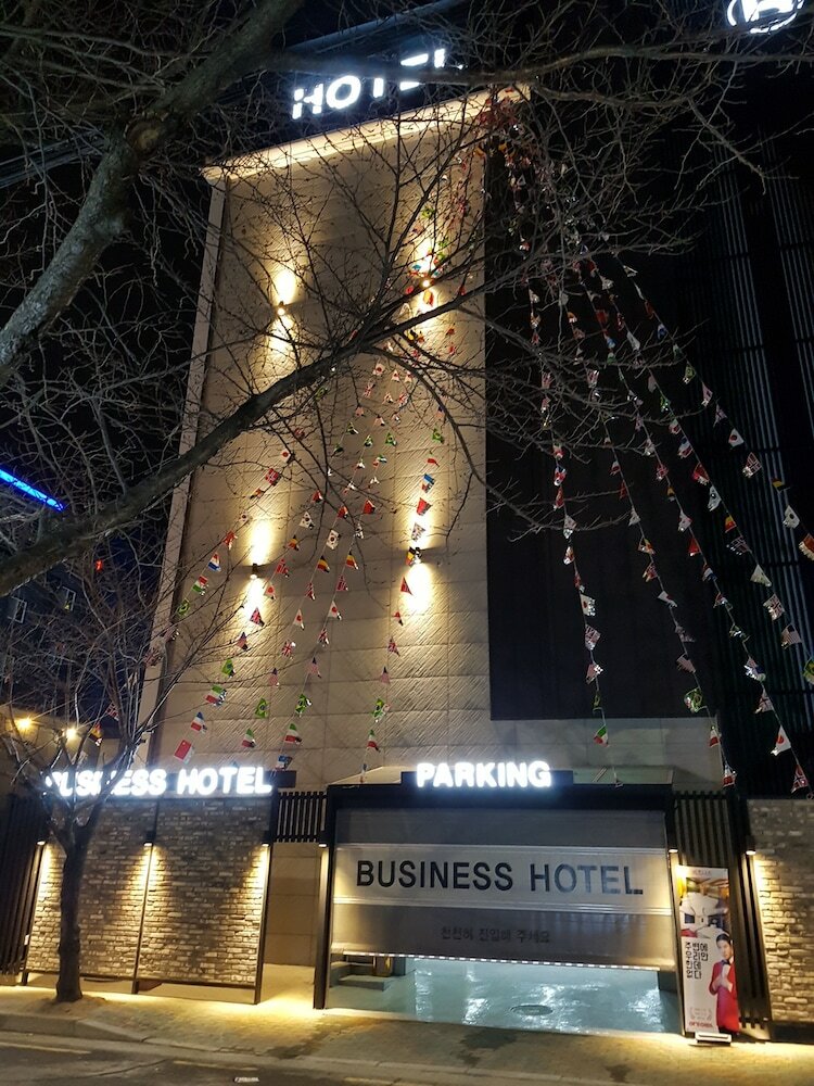 Фото Business Hotel