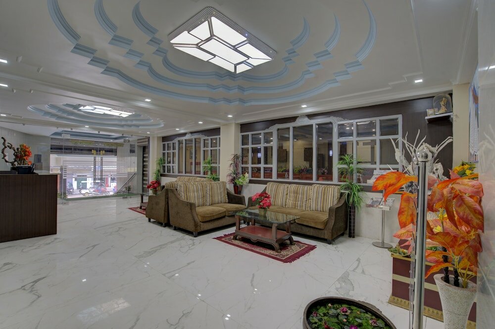 Фото Hotel Mahadev Palace