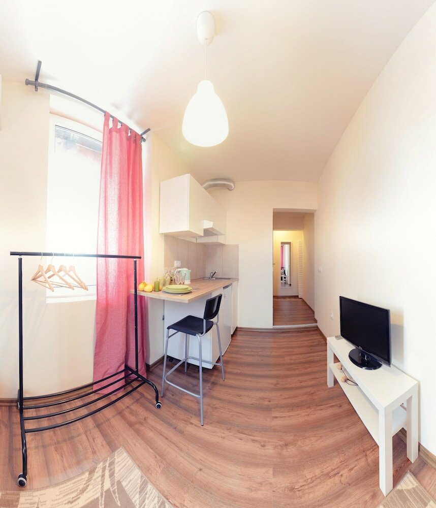 Фото EaseApartments on Panagyurishte str