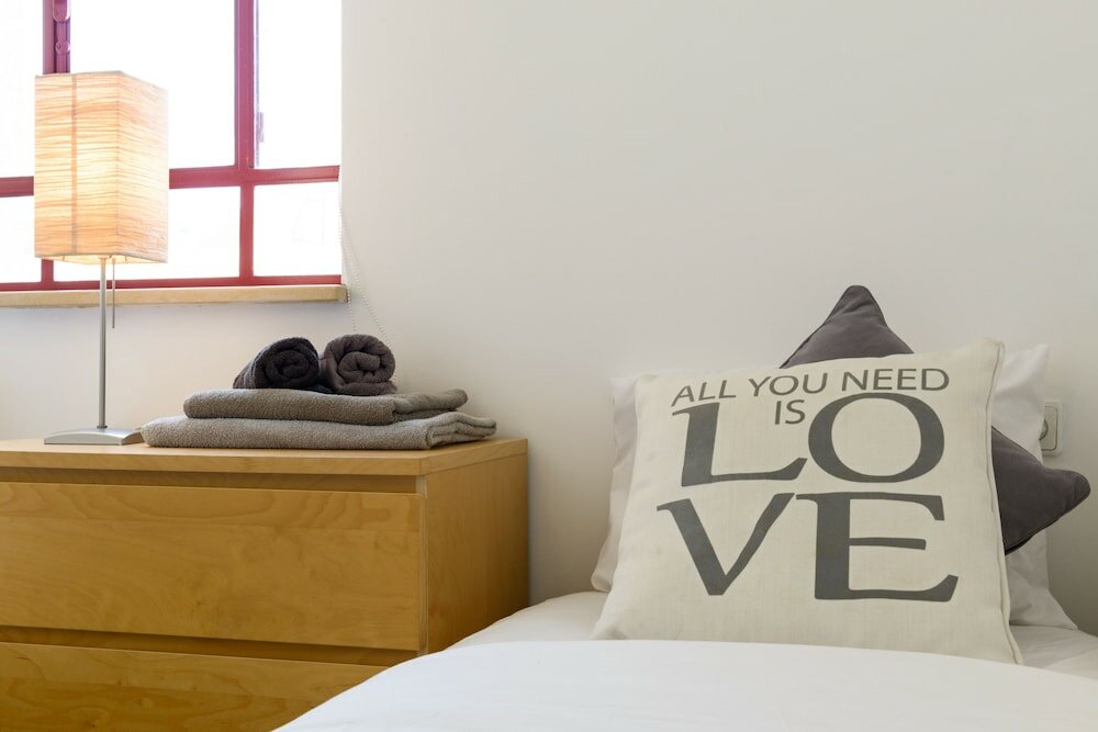 Фото Апартаменты Elegant 2br with Veranda by FeelHome