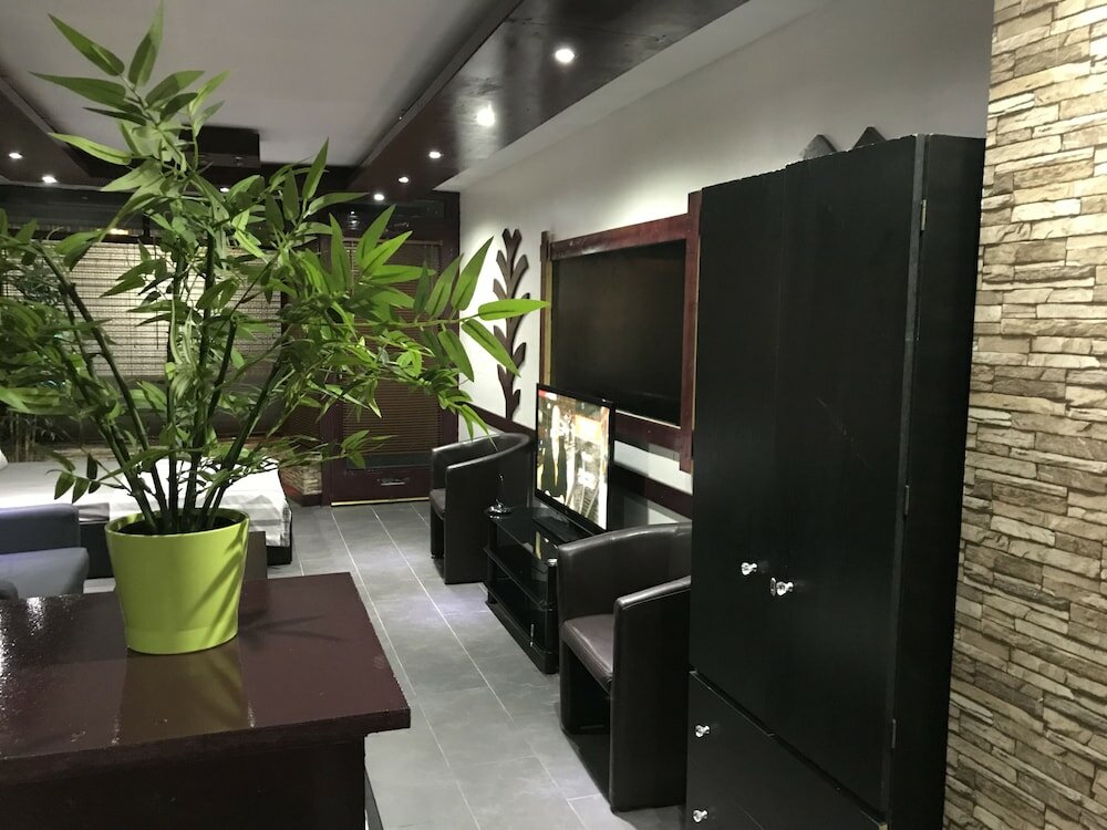 Фото Halz city estates