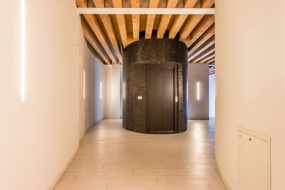 Фото Mazzoni 15 Modern Flat