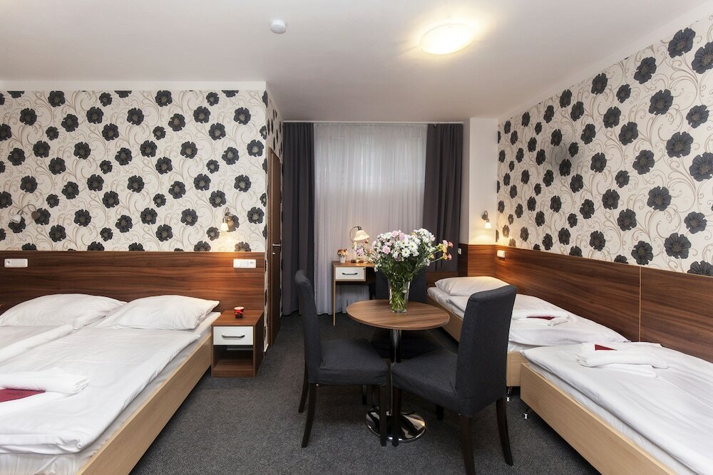 Фото Отель Arkada