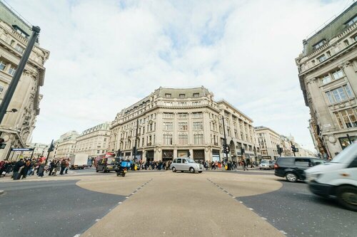 Bond Street Place