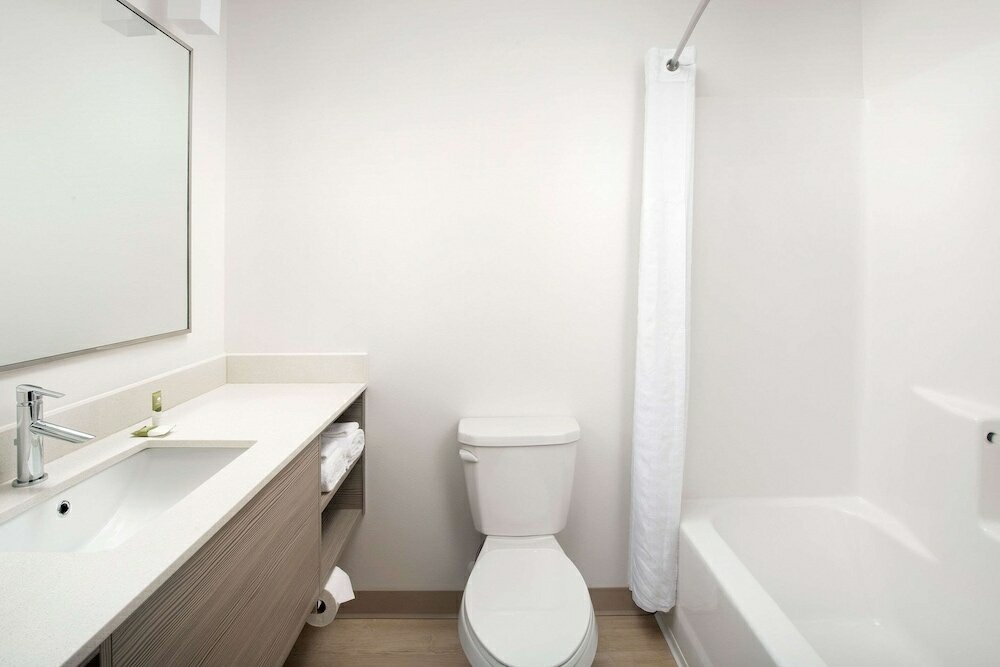 Фото WoodSpring Suites Seattle Tukwila