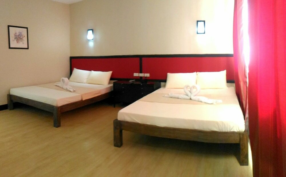 Фото Asiatel Hotel, Sta. Rosa, Laguna