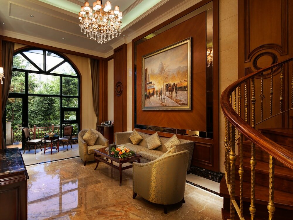 Фото Chongqing Auwi Hotel