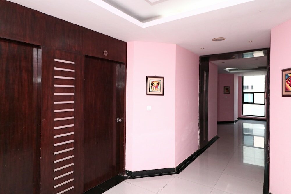 Фото Oyo 4754 Hotel Center Point