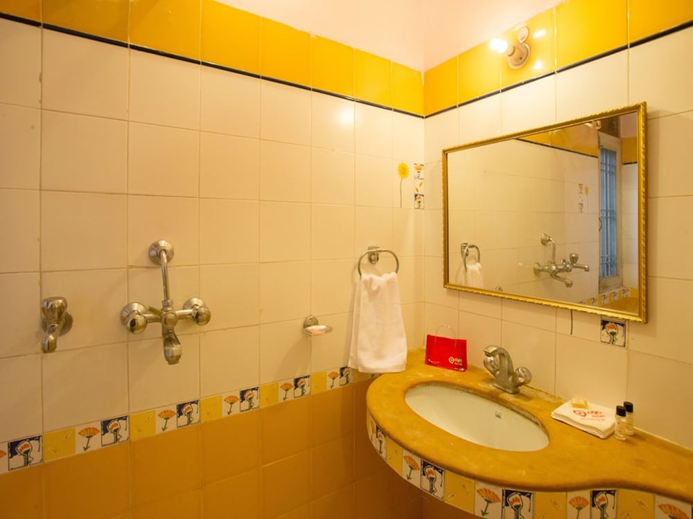 Фото Oyo 1060 Hotel Rahwaas