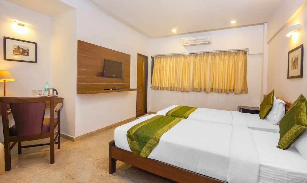 Фото Treebo Swamini Niwas