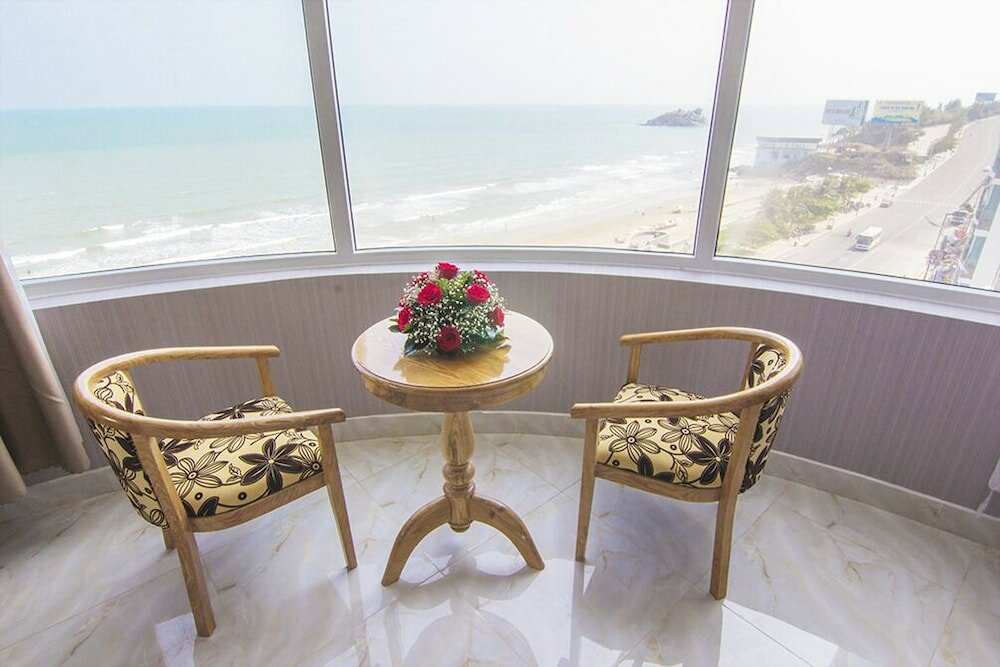 Фото Ngoc Hanh Beach Hotel