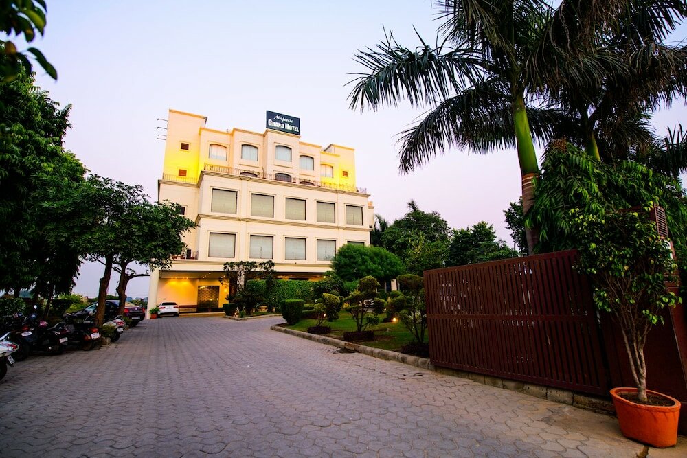 Фото отеля 3