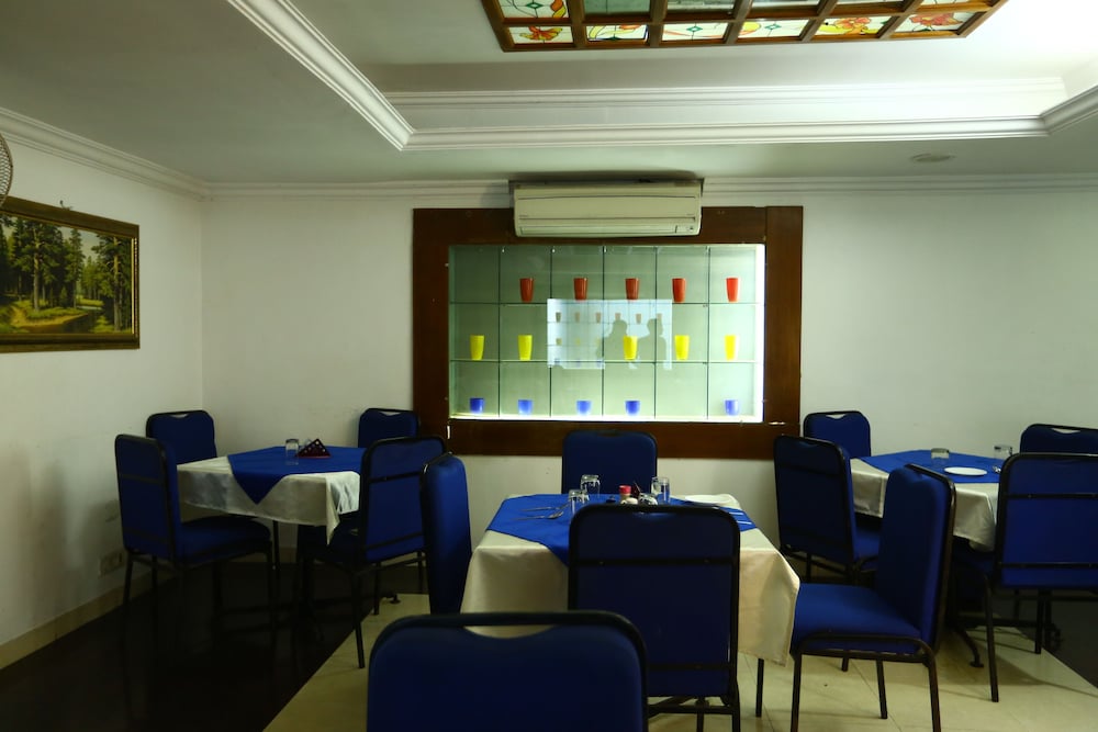 Фото Oyo 1939 New Park