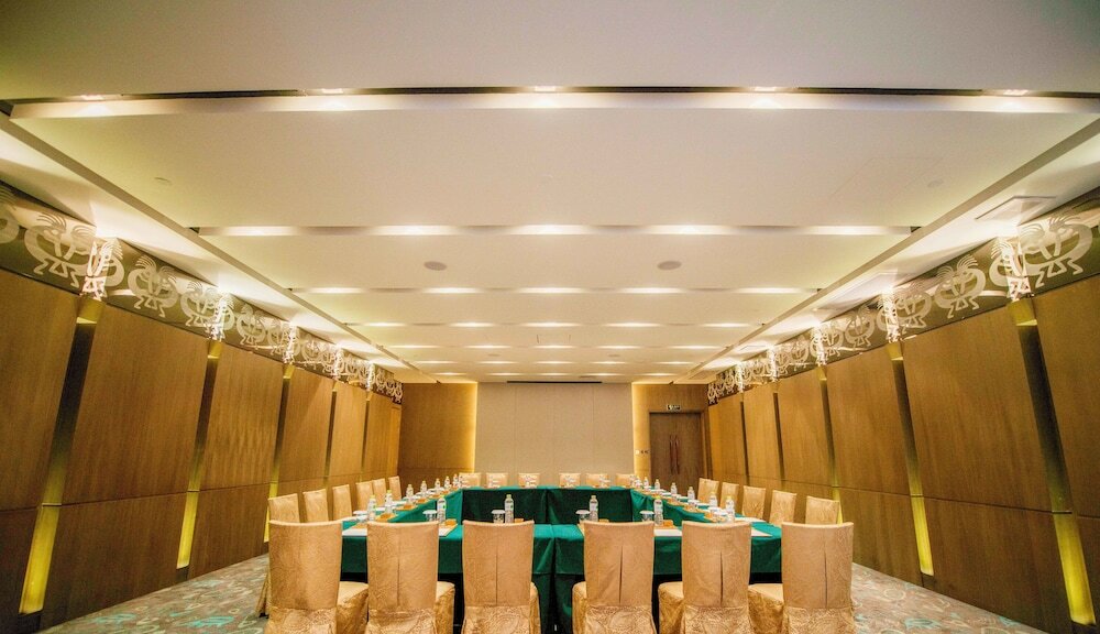 Фото Maya Gleetour Hotel Wuhan