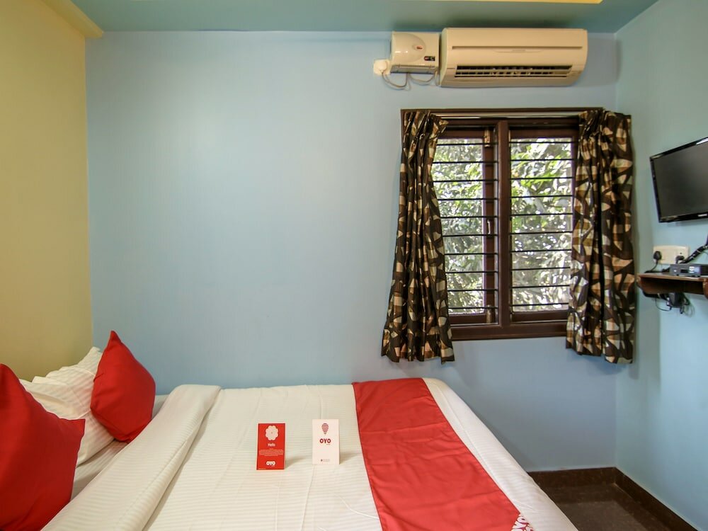 Фото Oyo 10711 Hotel Nsnr Residency