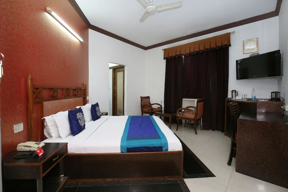 Фото Oyo 9985 Hotel Sekhon Grand