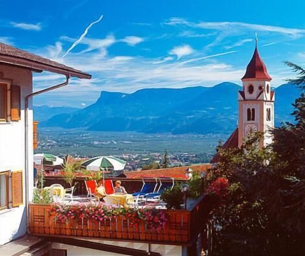 Фото Hotel Mair am Turm