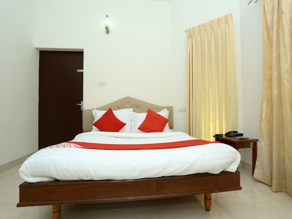 Фото Oyo 11528 Kovlam Park