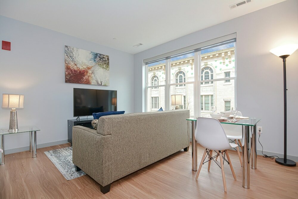 Фото Global Luxury Suites Downtown Providence