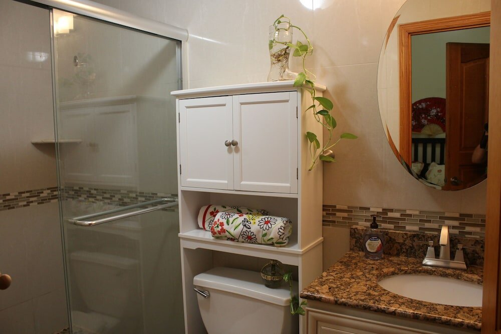 Фото Fairmount Guest House