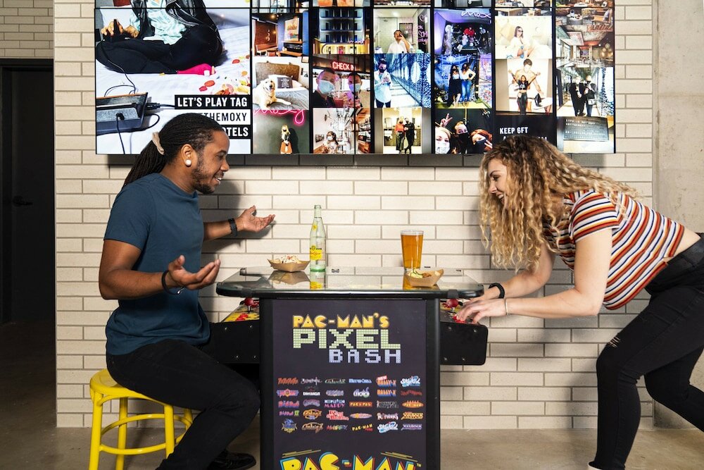 Фото Moxy Austin - University