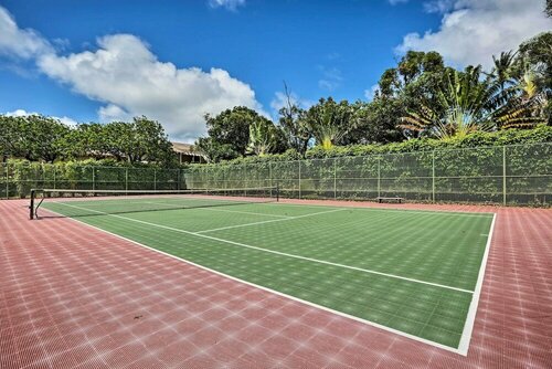 Гостиница Coastal Resort Condo + Lanai: Walk to Kepuhi Beach