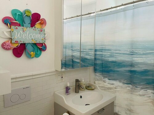 Гостиница Manhattan Beach Vacation House - For solo, pair, family and business travelers