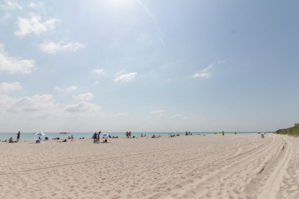 Фото Miami Beach Castle by the Ocean