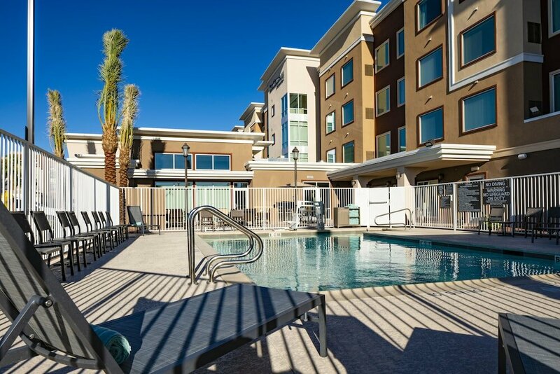 Гостиница Residence Inn by Marriott Las Vegas South/Henderson в Хендерсоне