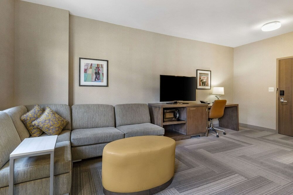 Фото Cambria Hotel Rockville