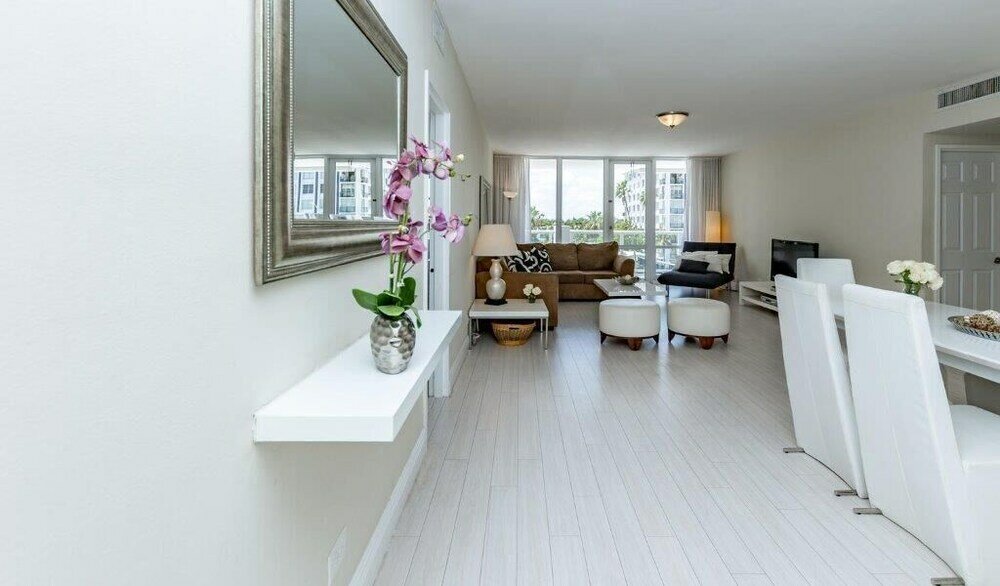 Фото Pavilion Beach