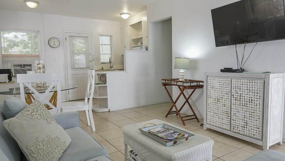 Фото Two Mermaids Resort