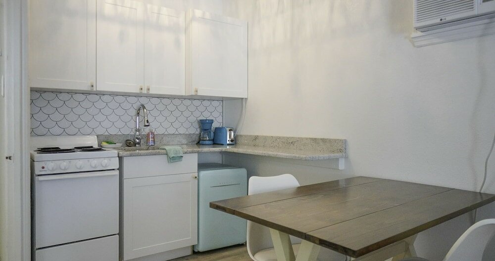 Фото Two Mermaids Resort