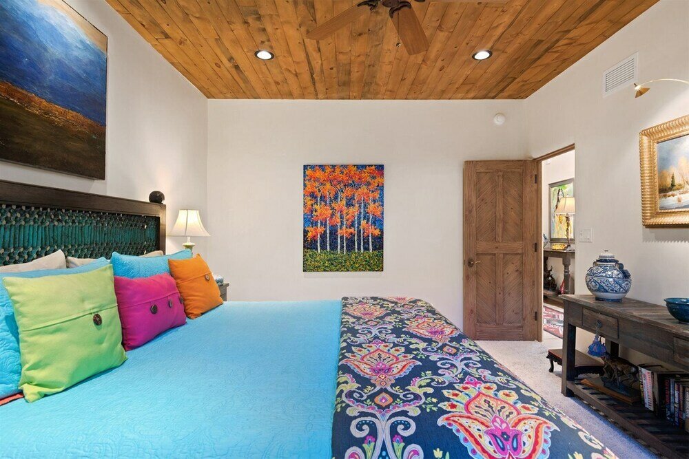 Фото Adobe Dream - Luxury East Side Adobe Home, Light Filled and Spacious