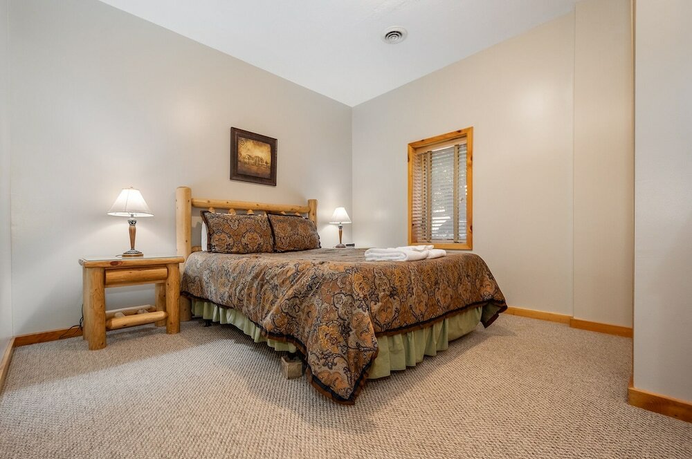 Фото Almost Paradise