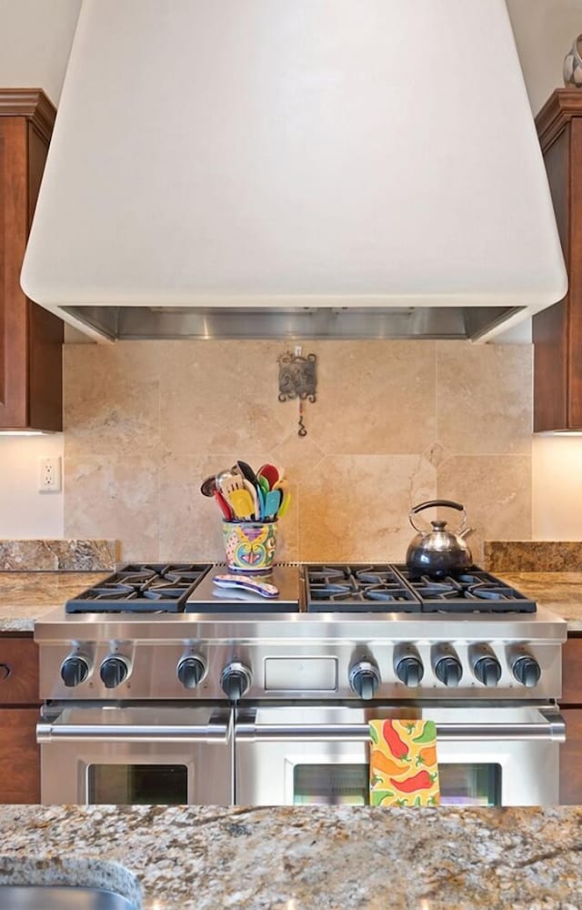 Фото Adobe Dream - Luxury East Side Adobe Home, Light Filled and Spacious