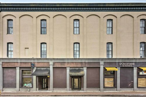 Апартаменты Bright Savannah Loft in Historic District! в Саванне