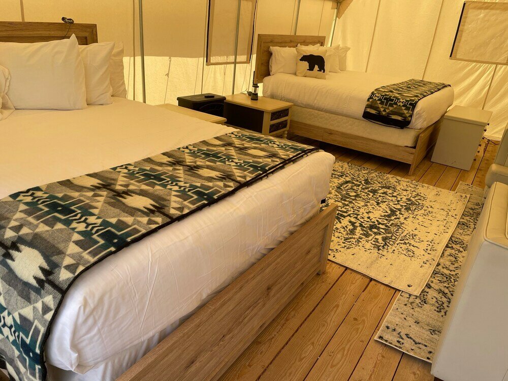 Фото Yellowstone Dreamin Camp