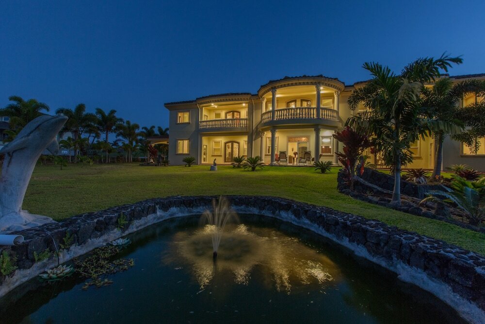 Фото Oceanfront Vacation Rental