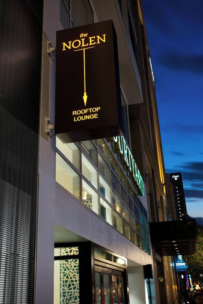 Фото Courtyard by Marriott San Diego Gaslamp/Convention Center