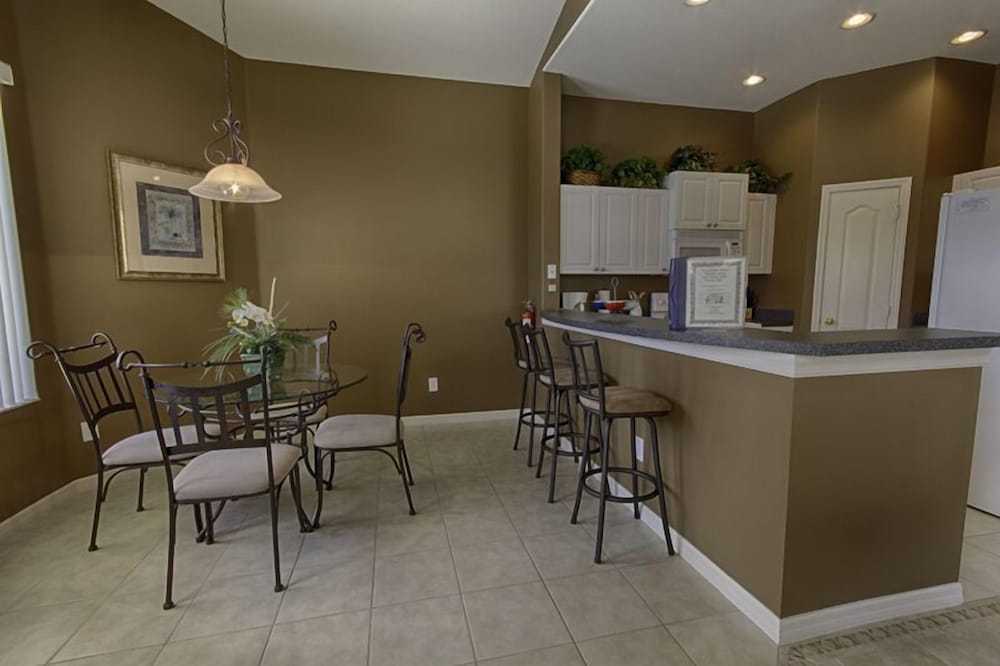 Фото Ov3112 - Tuscan Hills - 4 Bed 3 Baths Villa