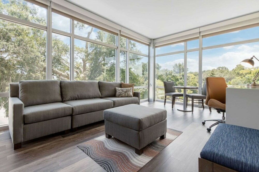 Фото Cambria Hotel Waco Univ Riverfront