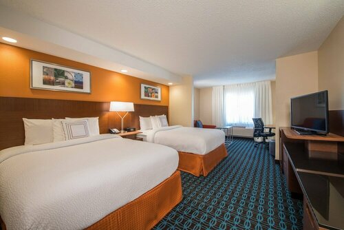 Гостиница Fairfield Inn & Suites by Marriott Dallas Lewisville в Льюисвилле